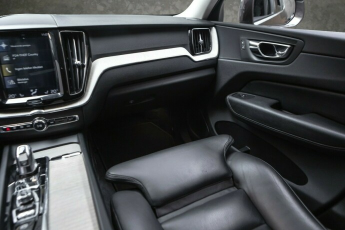volvo-xc-60-elektrisitetbensin-2018-big-28