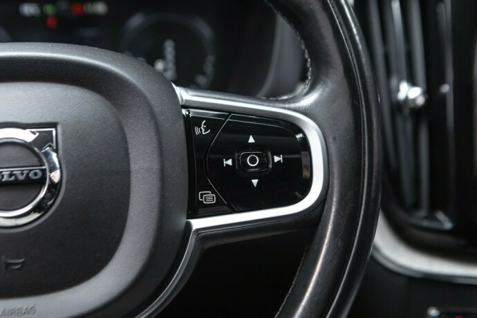 volvo-xc-60-elektrisitetbensin-2018-big-12