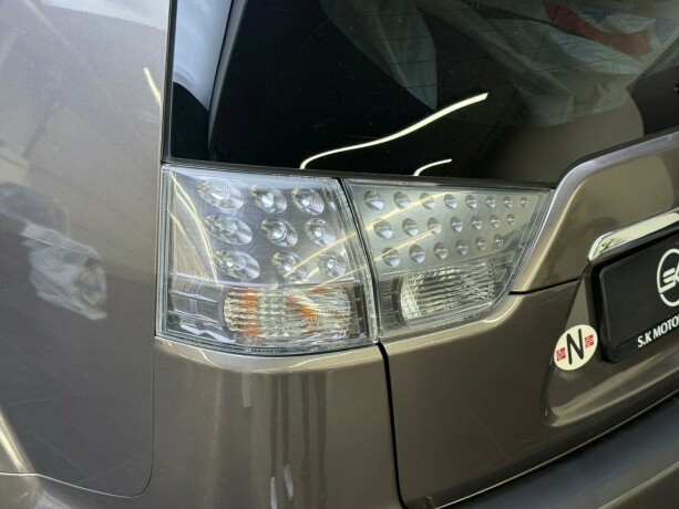 mitsubishi-outlander-diesel-2010-big-6