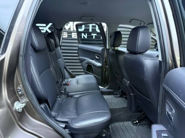mitsubishi-outlander-diesel-2010-big-28