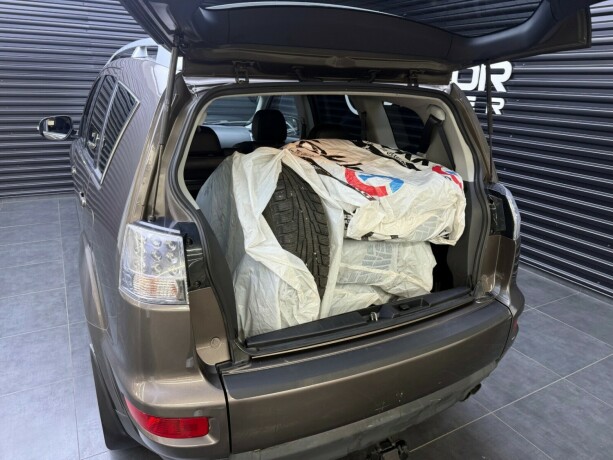 mitsubishi-outlander-diesel-2010-big-29