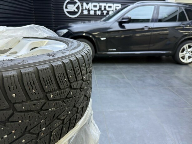 bmw-x1-diesel-2012-big-29