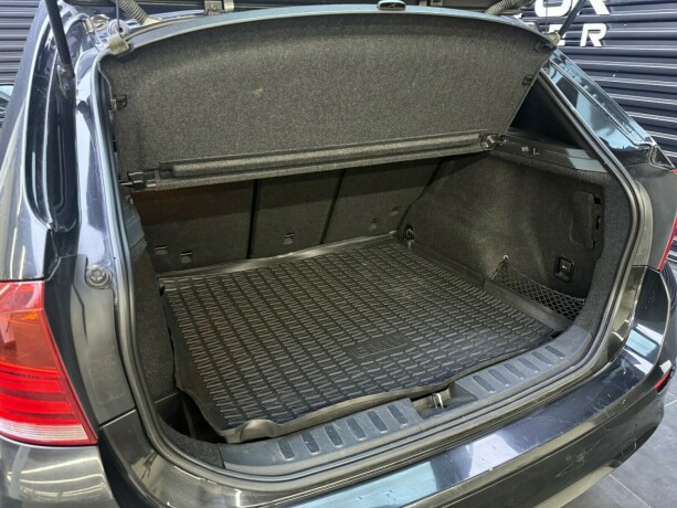 bmw-x1-diesel-2012-big-27
