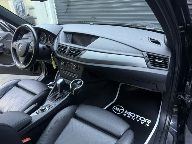 bmw-x1-diesel-2012-big-9