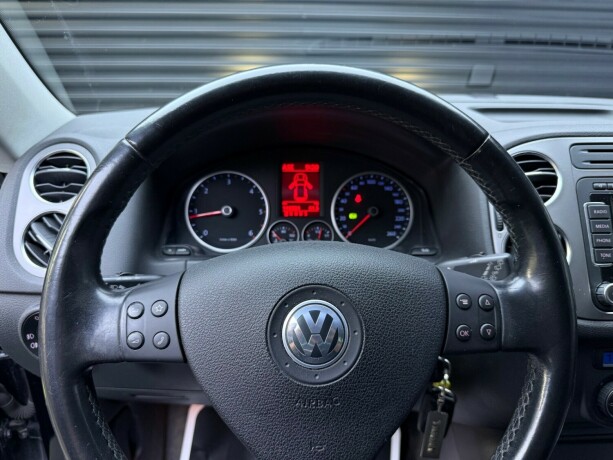 volkswagen-tiguan-diesel-2009-big-12