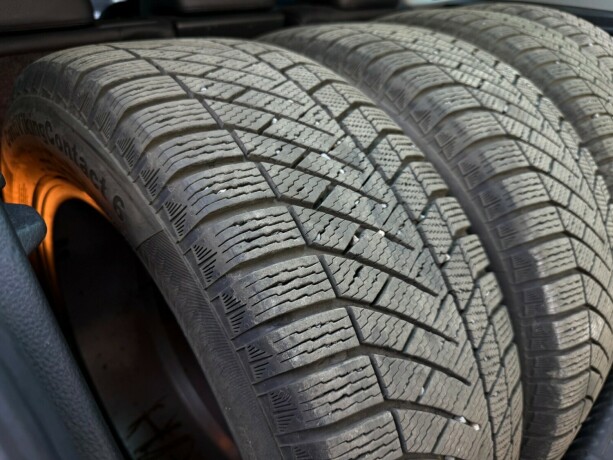 volkswagen-tiguan-diesel-2009-big-30