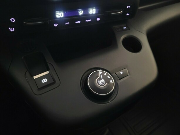 toyota-proace-city-diesel-2020-big-25