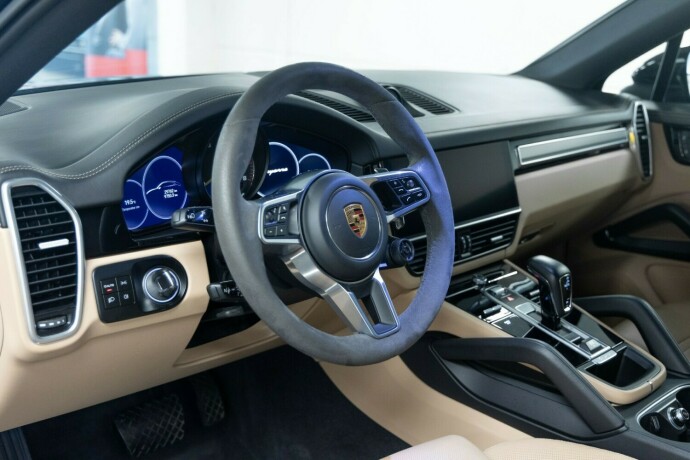 porsche-cayenne-coupe-elektrisitetbensin-2023-big-6