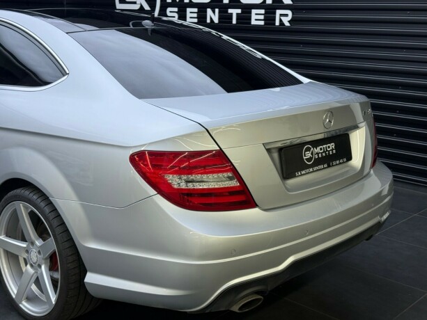 mercedes-benz-c-klasse-bensin-2014-big-5