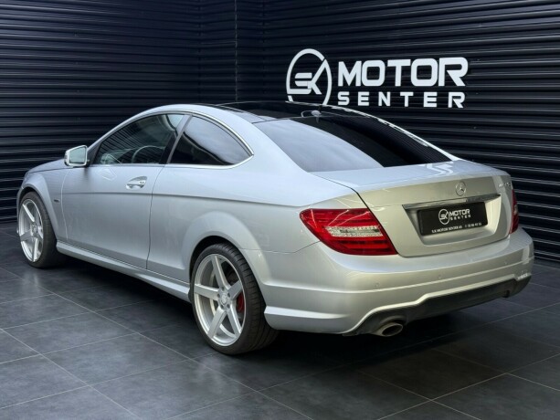 mercedes-benz-c-klasse-bensin-2014-big-1