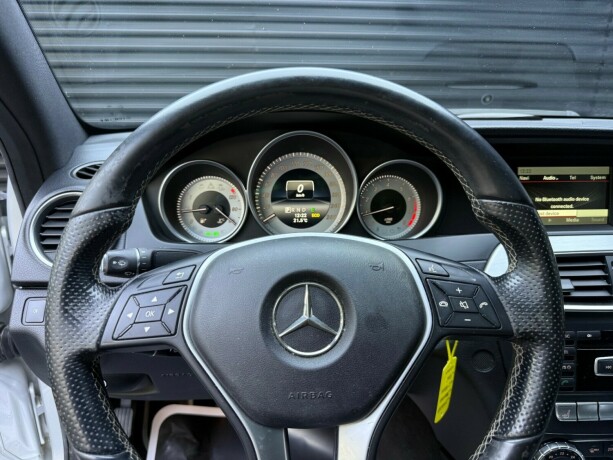 mercedes-benz-c-klasse-bensin-2014-big-12