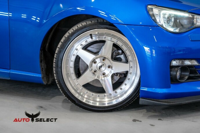 subaru-brz-bensin-2013-big-2