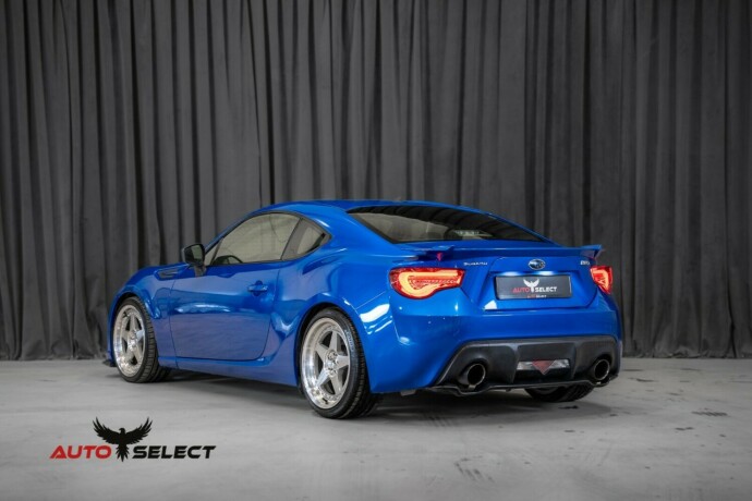 subaru-brz-bensin-2013-big-8
