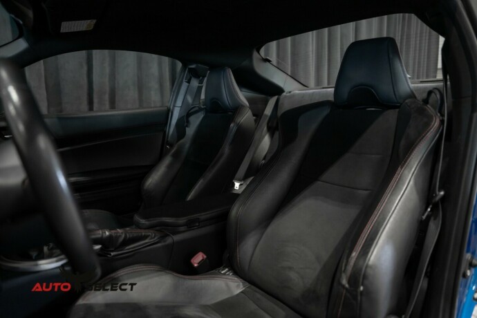 subaru-brz-bensin-2013-big-21