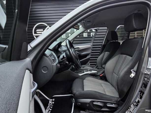 bmw-x1-diesel-2012-big-21