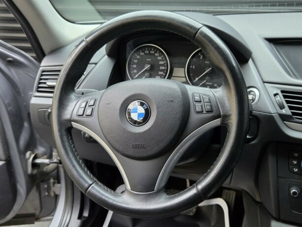 bmw-x1-diesel-2012-big-10