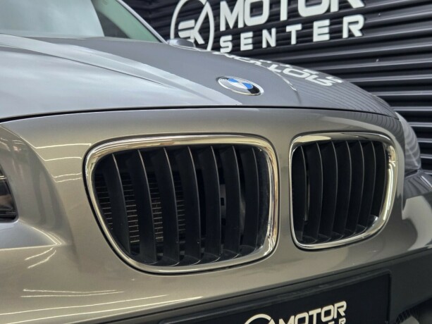 bmw-x1-diesel-2012-big-4