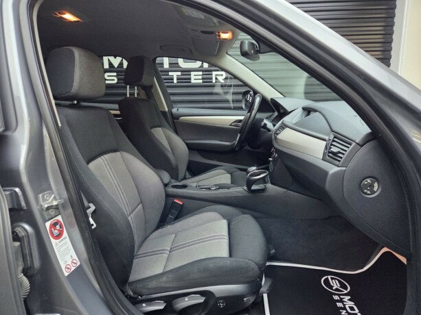 bmw-x1-diesel-2012-big-22