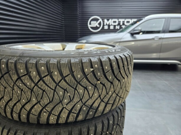 bmw-x1-diesel-2012-big-27
