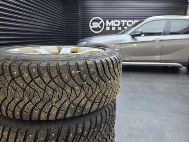 bmw-x1-diesel-2012-big-26