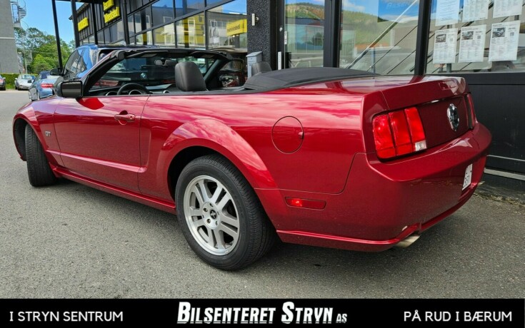 ford-mustang-bensin-2006-big-5