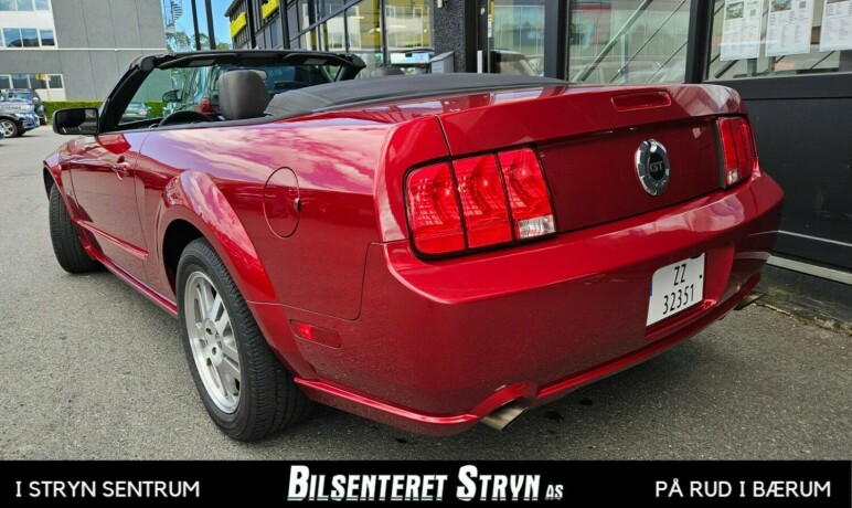ford-mustang-bensin-2006-big-6