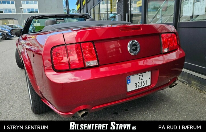 ford-mustang-bensin-2006-big-7