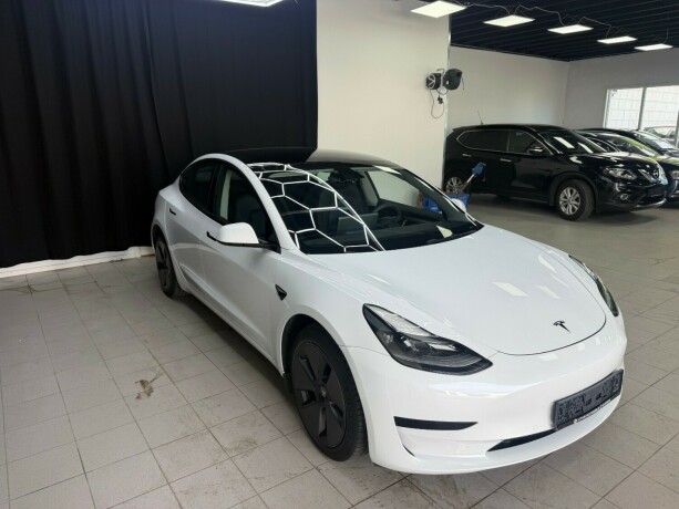 tesla-model-3-elektrisitet-2021-big-4
