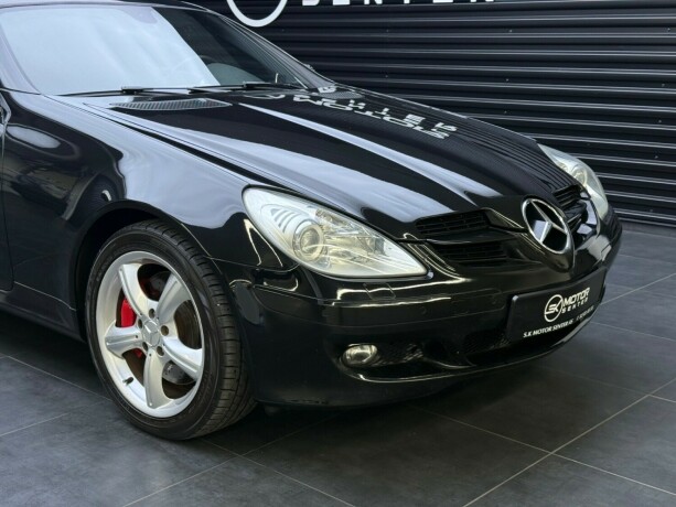 mercedes-benz-slk-bensin-2006-big-2