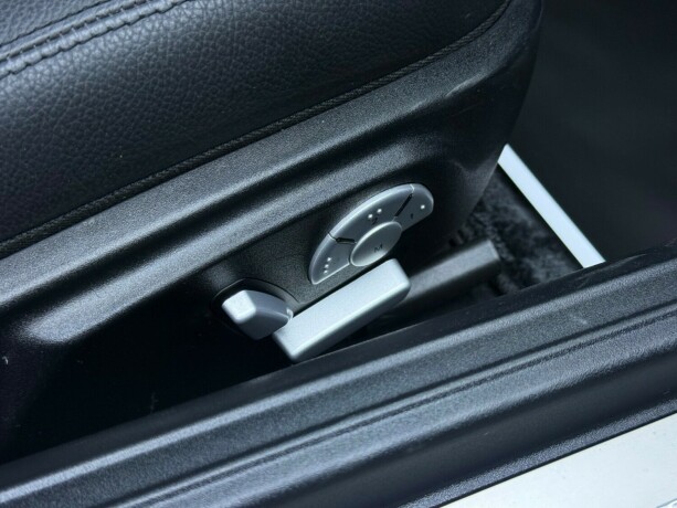 mercedes-benz-slk-bensin-2006-big-22