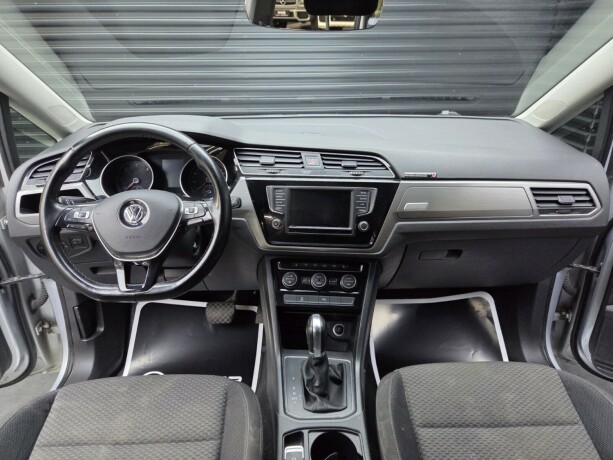 volkswagen-touran-diesel-2017-big-8