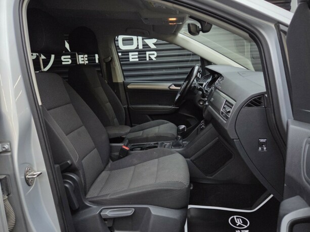 volkswagen-touran-diesel-2017-big-20