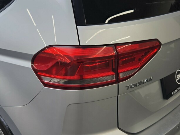 volkswagen-touran-diesel-2017-big-6