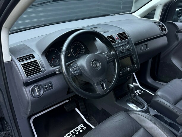 volkswagen-touran-diesel-2015-big-8