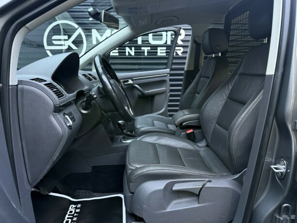 volkswagen-touran-diesel-2015-big-21