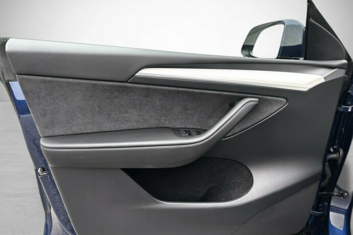 tesla-model-y-elektrisitet-2023-big-12