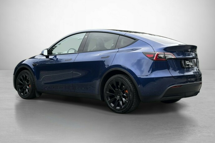 tesla-model-y-elektrisitet-2023-big-8