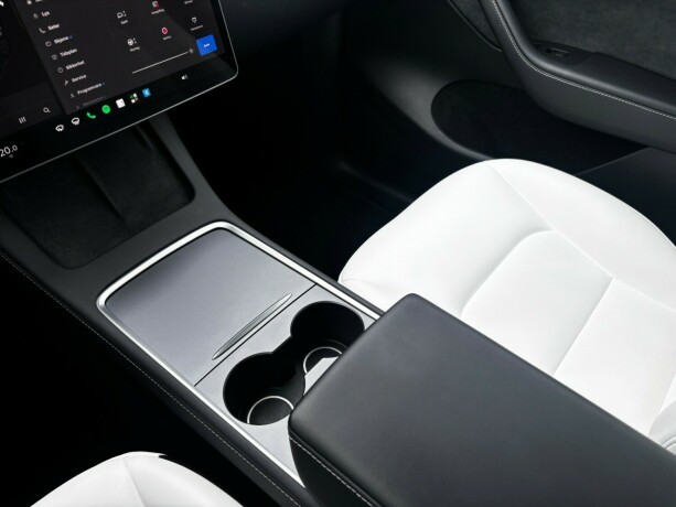 tesla-model-y-elektrisitet-2023-big-15