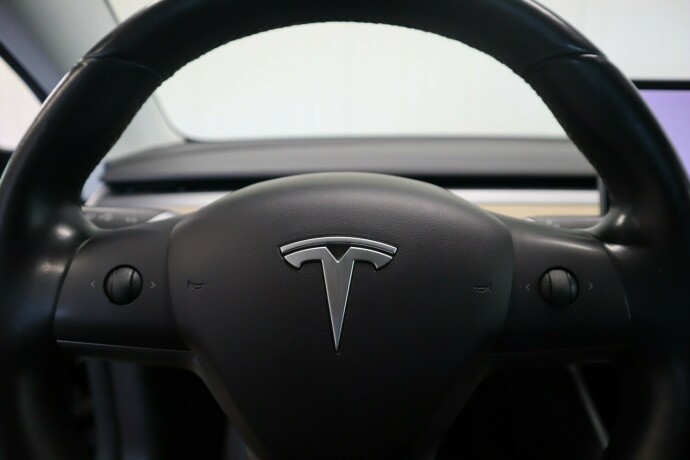 tesla-model-3-elektrisitet-2019-big-31
