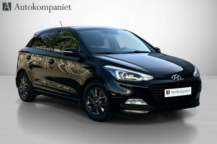 hyundai-i20-bensin-2018-big-4