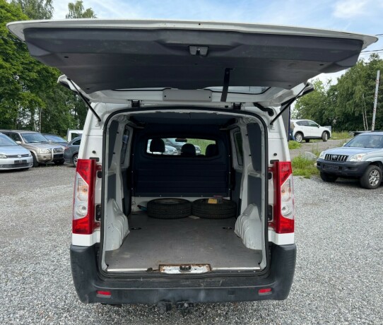 peugeot-expert-diesel-2015-big-8
