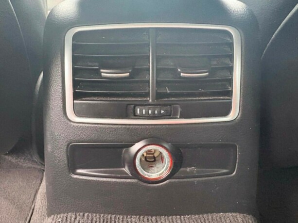 audi-a6-diesel-2010-big-22