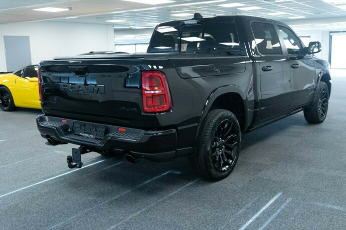 ram-1500-bensin-2025-big-2