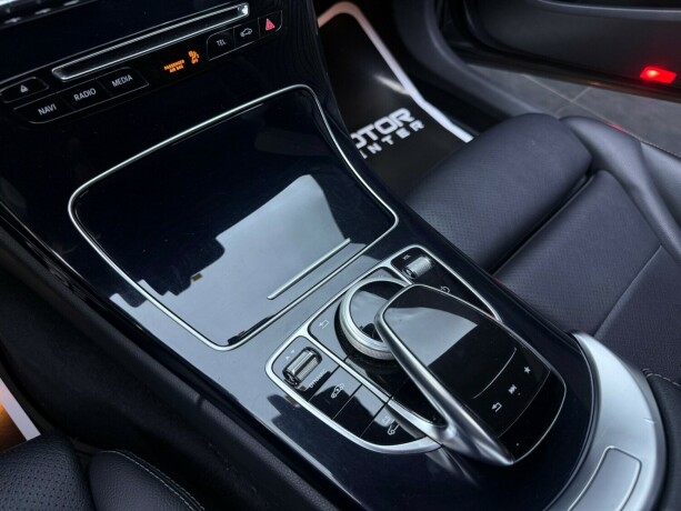 mercedes-benz-c-klasse-elektrisitetbensin-2018-big-24