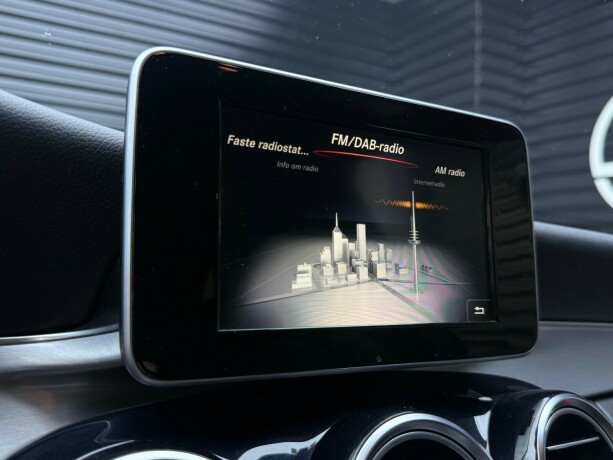 mercedes-benz-c-klasse-elektrisitetbensin-2018-big-16