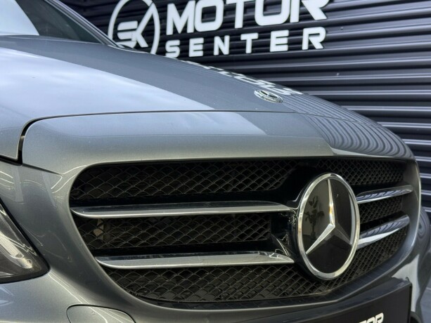 mercedes-benz-c-klasse-elektrisitetbensin-2018-big-3
