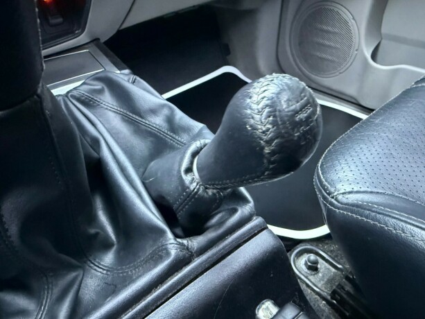 mitsubishi-l200-diesel-2012-big-21
