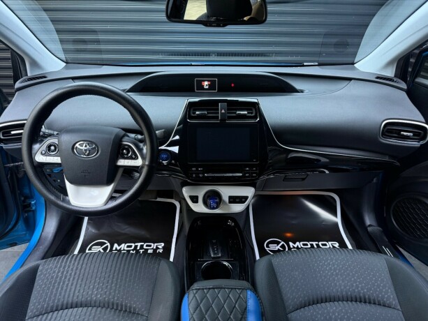 toyota-prius-elektrisitetbensin-2018-big-7