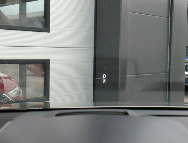 lexus-nx300h-bensin-2015-big-15