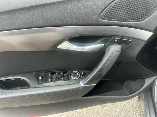 hyundai-i40-diesel-2012-big-16